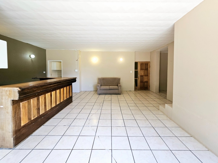 10 Bedroom Property for Sale in Groenvlei Sh Free State